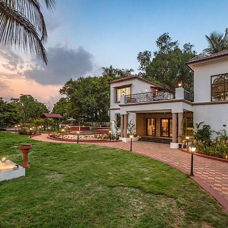 Saffronstays Riverfront Manor, 5-Bdr Pool Villa By Pej River Karjat Eksteriør bilde