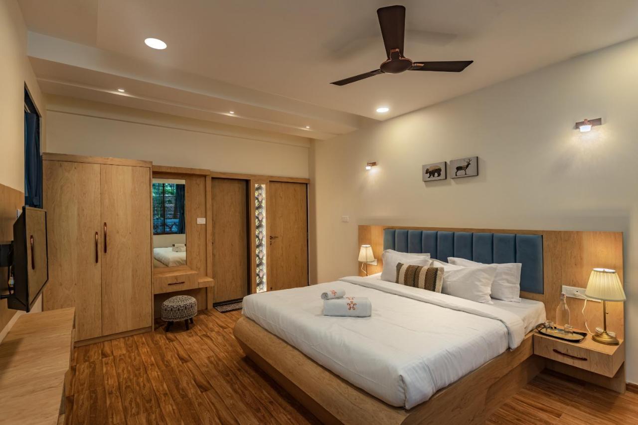 Saffronstays Riverfront Manor, 5-Bdr Pool Villa By Pej River Karjat Eksteriør bilde