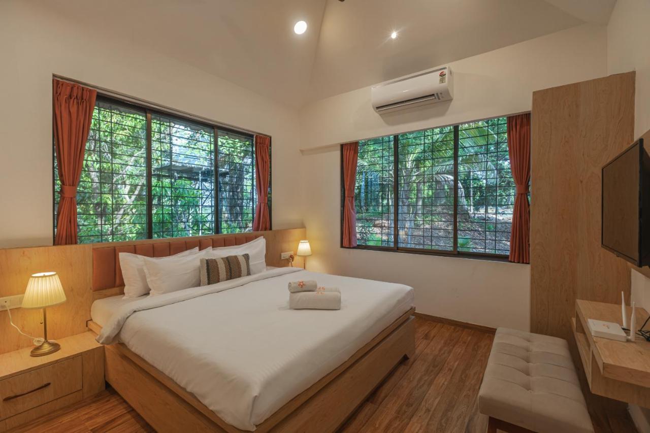 Saffronstays Riverfront Manor, 5-Bdr Pool Villa By Pej River Karjat Eksteriør bilde