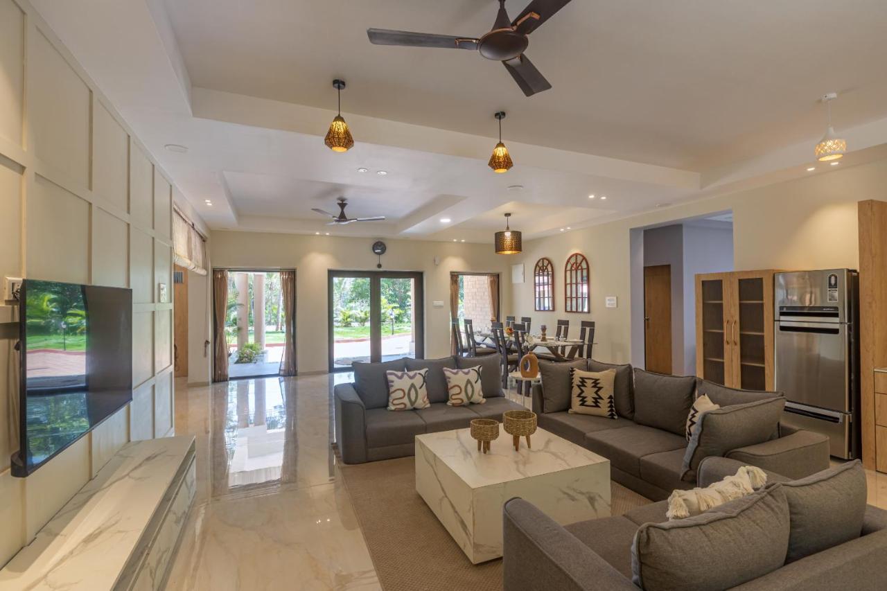 Saffronstays Riverfront Manor, 5-Bdr Pool Villa By Pej River Karjat Eksteriør bilde